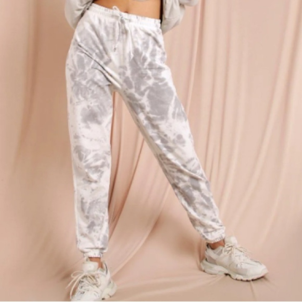 DISNEY Women Tie Dye Cream Fleece Joggers Sweatpants | S